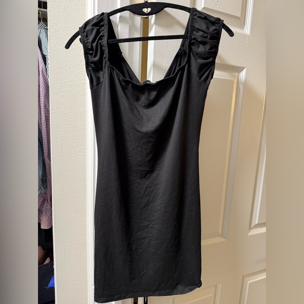 Dollskill Black Dress - Picture 3 of 3